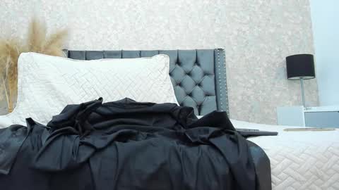 Snapshot of mateo_ospinaa chatting on 01-11-25, 04:57 Mateo online show from 01-11-25, 04:57