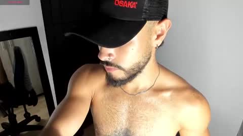 Snapshot of mateobaer_ chatting on 05-06-26, 04:30 Mateo Baer online show from 05-06-26, 04:30