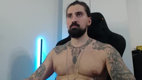 mateohalifa online show from 10-27-25, 06:01