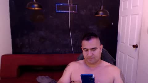 Mateo online show from 03-27-26, 01:33