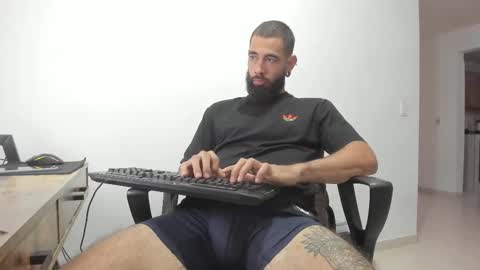 Matheus     online show from 03-03-25, 10:20