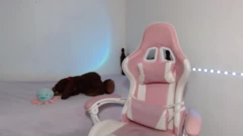 Snapshot of mathew_clearmont chatting on 10-23-25, 02:55 Mathew Clearmont online show from 10-23-25, 02:55