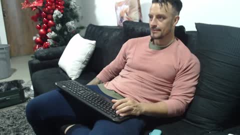 ..................................................................................................onlyfans i am mathew online show from 12-15-24, 11:31
