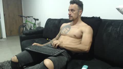 ..................................................................................................onlyfans i am mathew online show from 01-24-25, 12:09