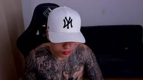 Snapshot of mathew_wolf4 chatting on 07-16-26, 04:07 Mathew Independent model online show from 07-16-26, 04:07