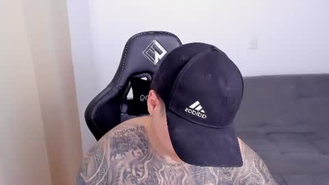 Snapshot of mathew_wolf4 chatting on 07-18-26, 09:51 Mathew Independent model online show from 07-18-26, 09:51