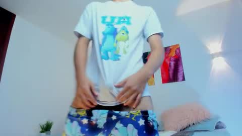 Mathew online show from 09-25-25, 06:44