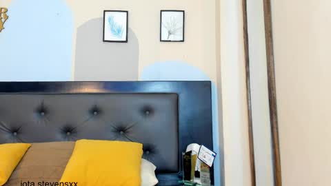 mathewboy2 online show from 04-11-26, 11:47