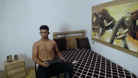 mathews__ online show from 01-11-26, 03:44