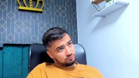 Mathews online show from 03-24-26, 11:37