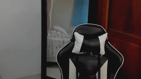 mathews_smith online show from 04-13-26, 11:37