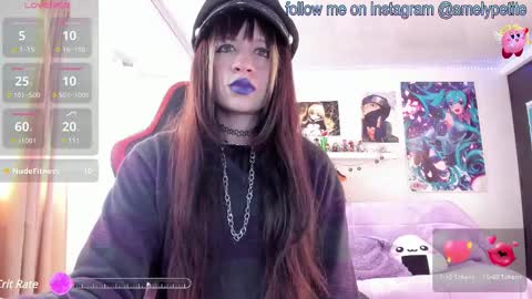 Snapshot of mathildalapetite chatting on 02-10-25, 06:56 Mathilda Lapetite online show from 02-10-25, 06:56