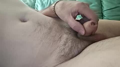 mathisdavid6757 online show from 10-25-25, 04:20