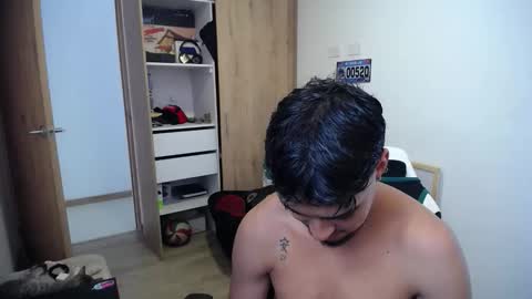 Snapshot of matias_bianco01 chatting on 11-26-25, 07:04 matias online show from 11-26-25, 07:04