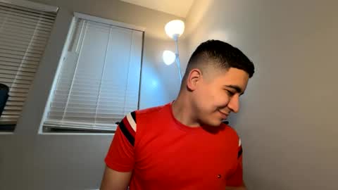 Snapshot of matias_daniel chatting on 10-01-25, 01:44 Daniel online show from 10-01-25, 01:44