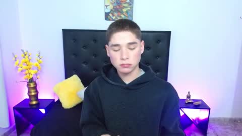 Snapshot of matiii18 chatting on 09-20-25, 08:32 Mati online show from 09-20-25, 08:32