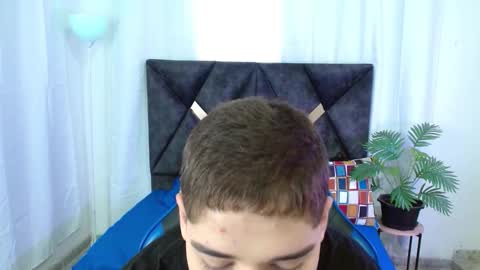 Snapshot of matiii18 chatting on 10-29-25, 01:24 Mati online show from 10-29-25, 01:24