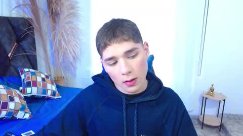 Snapshot of matiii18 chatting on 11-20-25, 01:22 Mati online show from 11-20-25, 01:22