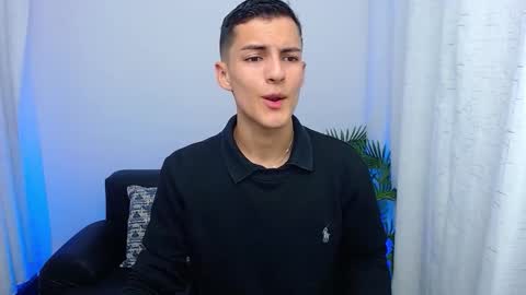 Matias online show from 10-22-25, 02:06