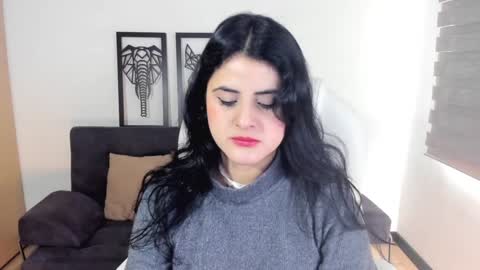 Lucia online show from 01-26-25, 02:19