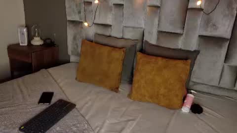Snapshot of matildataylor__ chatting on 06-29-26, 07:03 Matilda online show from 06-29-26, 07:03