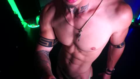 Snapshot of matiusdf chatting on 01-31-25, 03:44 matius online show from 01-31-25, 03:44