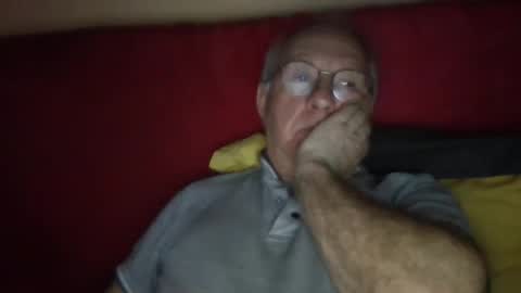 Snapshot of matricule4246 chatting on 01-05-25, 04:27 joyaam79 online show from 01-05-25, 04:27