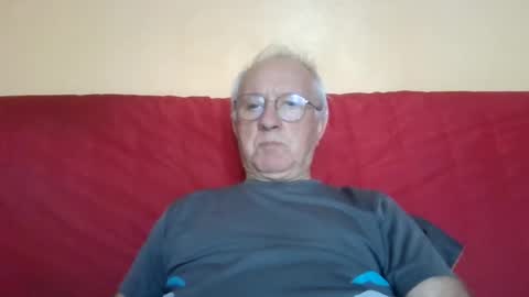 Snapshot of matricule4246 chatting on 01-12-25, 09:19 joyaam79 online show from 01-12-25, 09:19