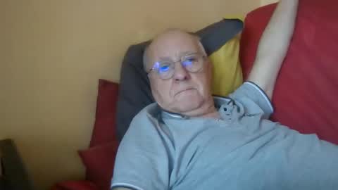 Snapshot of matricule4246 chatting on 01-30-25, 01:21 joyaam79 online show from 01-30-25, 01:21