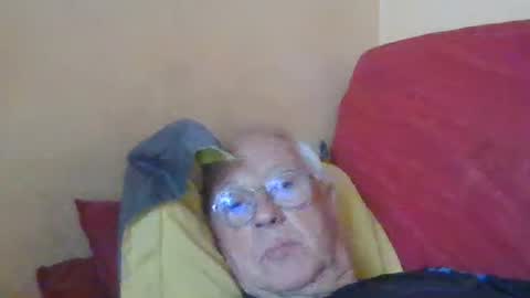 Snapshot of matricule4246 chatting on 10-19-25, 08:37 joyaam79 online show from 10-19-25, 08:37