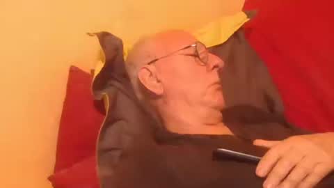 Snapshot of matricule4246 chatting on 11-08-25, 06:51 joyaam79 online show from 11-08-25, 06:51