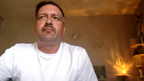 Snapshot of matrike1 chatting on 07-19-26, 09:57 matrike1 online show from 07-19-26, 09:57