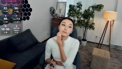 Kate online show from 12-20-25, 07:59