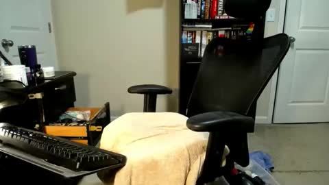 Snapshot of matt1967atl chatting on 10-28-25, 05:26 matt1967atl online show from 10-28-25, 05:26