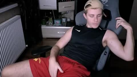 Snapshot of matt_aniston chatting on 12-13-24, 02:49 Matt online show from 12-13-24, 02:49