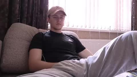 Snapshot of matt_aniston chatting on 03-06-25, 09:03 Matt online show from 03-06-25, 09:03