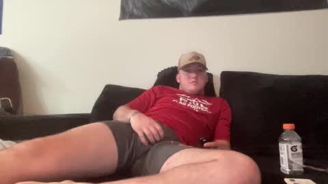 Snapshot of mattdawg13 chatting on 05-01-26, 03:55 MattDawg13 online show from 05-01-26, 03:55