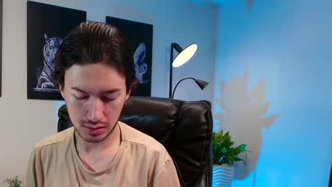 Matteo simpson online show from 02-10-25, 07:07