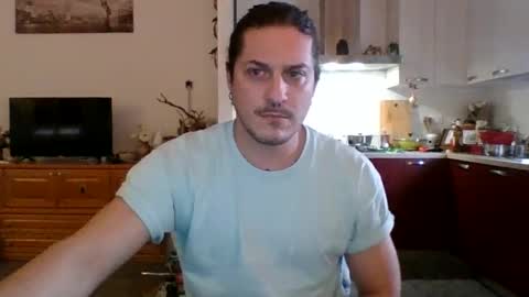 matteushh87 online show from 01-09-25, 08:13