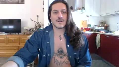 Snapshot of matteushh87 chatting on 01-20-25, 09:13 matteushh87 online show from 01-20-25, 09:13