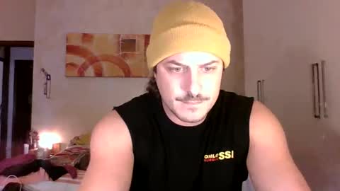 matteushh87 online show from 10-17-25, 08:28