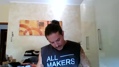 matteushh87 online show from 10-20-25, 11:43