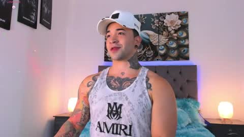 Snapshot of matthew_colee chatting on 06-10-26, 02:12 Matthew INDEPENDENT MODEL online show from 06-10-26, 02:12