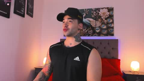 Snapshot of matthew_colee chatting on 08-04-26, 02:15 Matthew INDEPENDENT MODEL online show from 08-04-26, 02:15