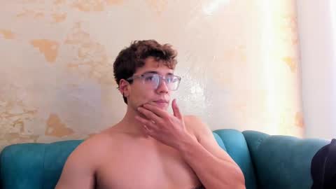 Snapshot of matthewfire1 chatting on 10-01-25, 10:49 matthew online show from 10-01-25, 10:49