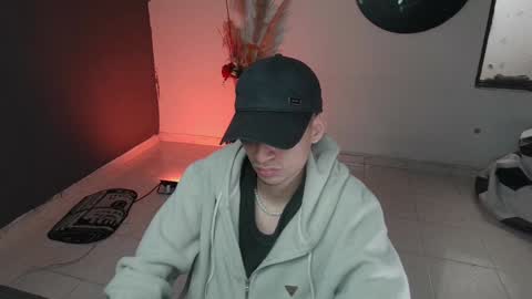 mattias     online show from 01-29-25, 02:32