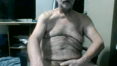 Snapshot of mattnudist chatting on 07-07-26, 03:42 Matt online show from 07-07-26, 03:42