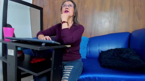 Lucy online show from 02-18-25, 12:28