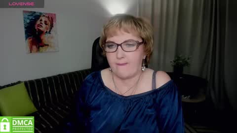 Snapshot of mature_blonde7 chatting on 01-18-25, 03:49 Lana online show from 01-18-25, 03:49