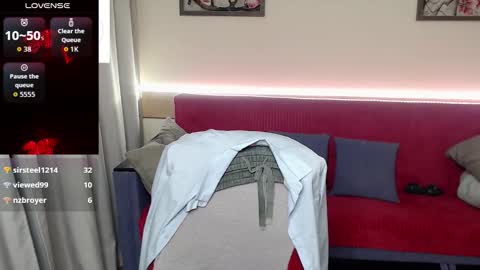 Snapshot of mature_blonde7 chatting on 11-20-25, 03:18 Lana online show from 11-20-25, 03:18